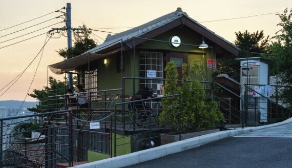 urban-echoes-return-to-seoul-b-xhzeOfpB-thumb